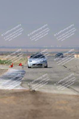 media/Sep-20-2025-Extreme Speed (Sat) [[1fcc23683c]]/Orange (Mid Intermediate)/Session 2 (Sunrise)/